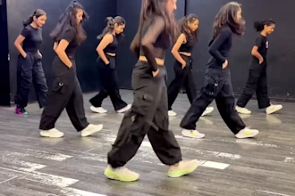 create viral tiktok dance, dance video, group dance choreography