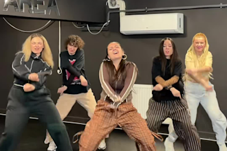 do viral tiktok dance challenge dance video dance group video to promote song