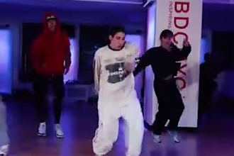 do shuffle dance video, group dance, tik tok dance video