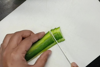do creative fruit and vegetable carving designs
