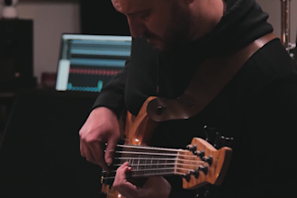 be your online bass teacher, from beginner to advanced