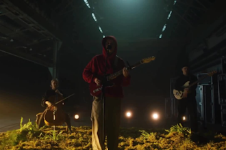 write and sing an original alternative pop song