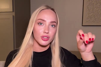 create natural selfie female spokesperson testimony video ugc product review