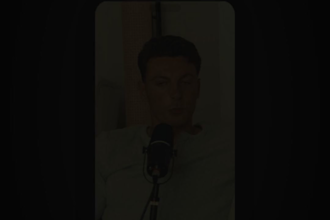 create viral podcast clips with clean visuals