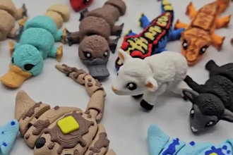 create custom flexi toy and ariculated 3d model and  fidget clicker