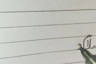 do english and urdu handwriting for assignment and notes