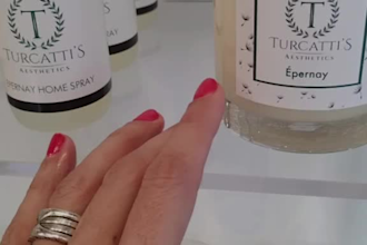 create luxury ugc hand modeling videos  for  beauty brands