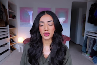 spokesperson female spokesperson video spokesperson ugc video review actor