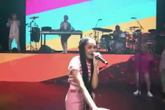 sing christian pop, gospel and rnb worship songs