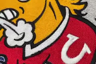 do embroidery digitizing patches convert into vector files