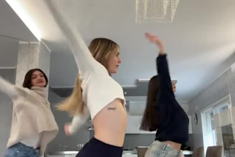 tik tok dance, shuffle dance, tik tok dance to your song