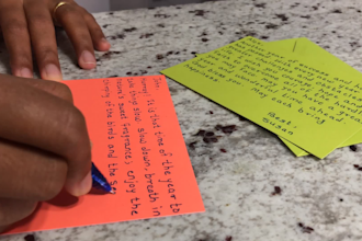 send handwritten post cards, holiday cards, greetings in USA