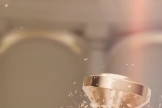 create a stunning 3d perfume bottle animation ad