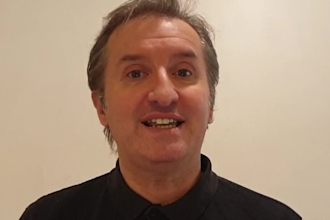 give singing lessons, voice and vocal coaching