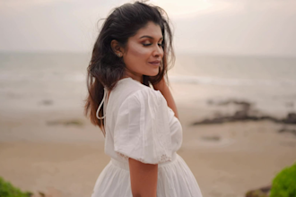 shoot fashion or wedding photos with cinematic quality