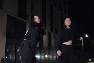 do ultimate dance experience twerk, shuffle, afrobeat, group choreography