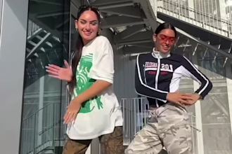 do twerk dance, group  dance, choreography to viral your songs, shuffle, afro