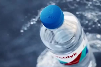 do water simulation, 3d fluid animation, water splash, 3d liquid animation