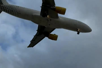 do custom aircraft wrap, plane livery design, plane wrap, racing wrap design