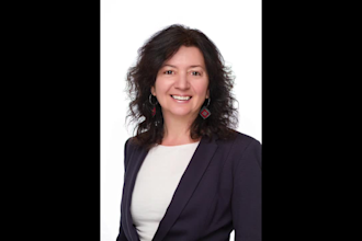 do headshots retouching and corporate portarits