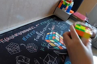 teach you to solve a rubiks cube