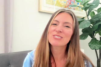 create a selfie style natural video ad