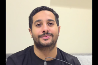 be your singer and create arabic songs with multiple voices