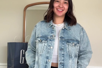 create an unboxing video for tiktok or amazon