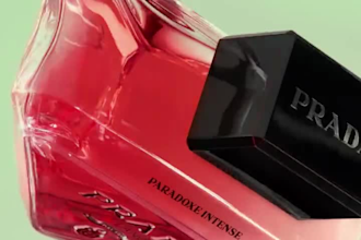 do 3d perfume rendering and animations