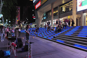 provide vibrant nightlife street walks for urban content