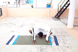 conduct personalized yoga sessions