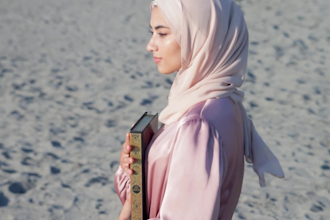 be online arabic and quran teacher kids and females