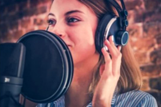 do professional latvian female voice over studio quality
