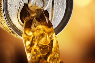3d drink bottle animation 3d beverage video ad 3d drink commercial animation c4d
