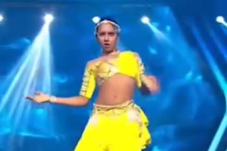 create fire tiktok dance, video twerking, group dance chorography