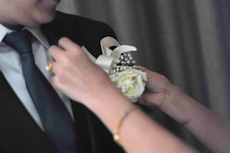 do creative wedding video editing with cinematic look