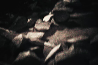 create a ww2 victorian era scene