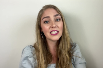 create an engaging unboxing or product video