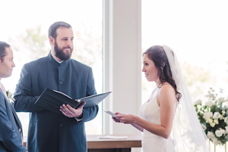 create dynamic memorial and funeral photo slideshows video