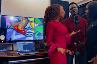 record a choir, background vocal and harmony