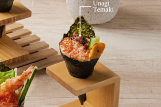 design content social media  for restaurant or cafe