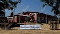 do parkour over 3 obstacles