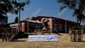 do parkour over 3 obstacles