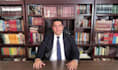a profesional video spokesperson in spanish