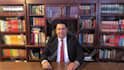 a profesional video spokesperson in spanish