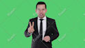 create a profesional green screen video in spanish