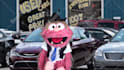 have crazy melmo create a custom puppet video