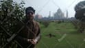 record a video at taj mahal