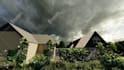 do landscape design, backyard design and front yard design