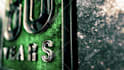 create custom 3d grunge logo animation